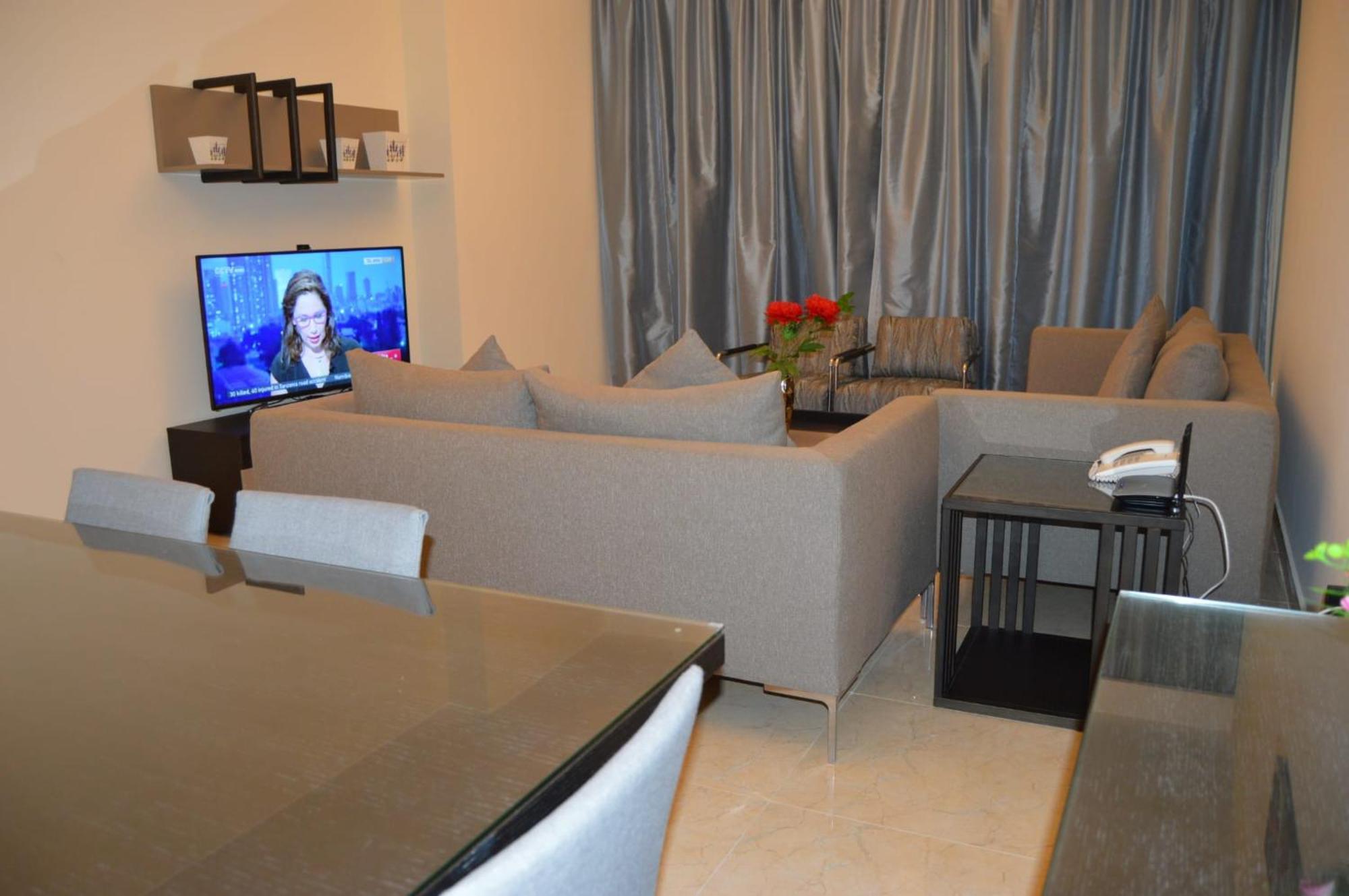 Ginger Luxury House Aparthotel Manama Ngoại thất bức ảnh